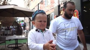 Хасбик клубника в шоколаде - (ХАСБУЛЛА ГОТОВИТ КЛУБНИКУ)