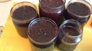 Варенье-ирга+ красная смородина. Готовим паровые котлеты и хлеб