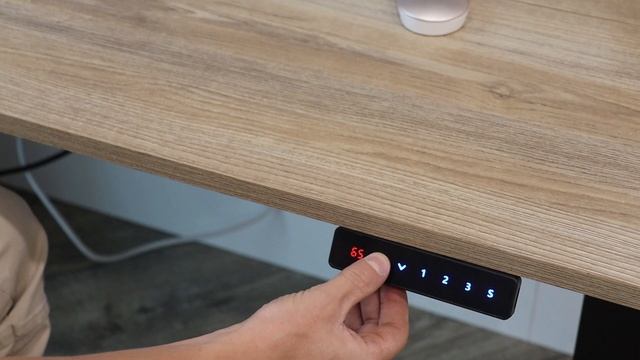 Умный стол с регулировкой высоты и точной подстройка рабочего места Office Kit смотреть онлайн