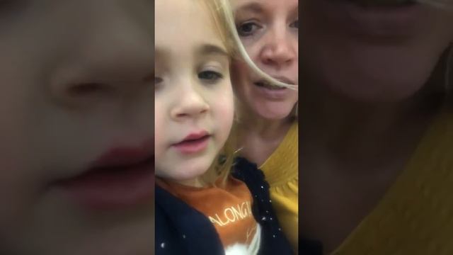 В лесу живет лисичка смотреть онлайн