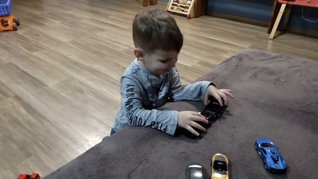 Неожиданная посылка/Данино настроение/Будни мамы в декрете(07.11.23)