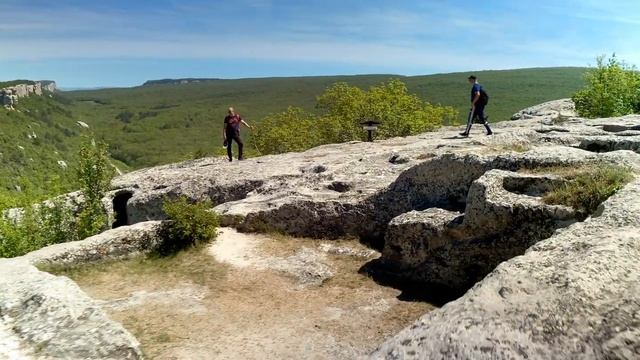 Эски Кермен. Такая старая, что никто не знает как она называлась раньше. смотреть онлайн