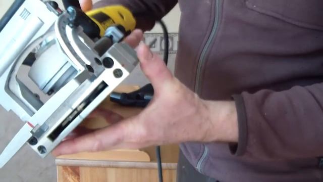 Déballage, Unboxing DeWALT DW 682K lamelleuse - #12 смотреть онлайн