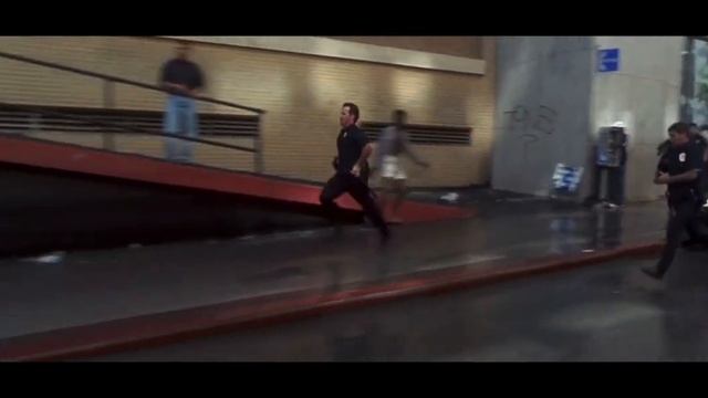 Most Wanted ( 1997 ) 1993 Ford Crown Victoria Police Scene смотреть онлайн