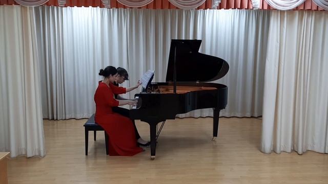А. Хачатурян "Вальс" Р. Паульс "Чарли" смотреть онлайн