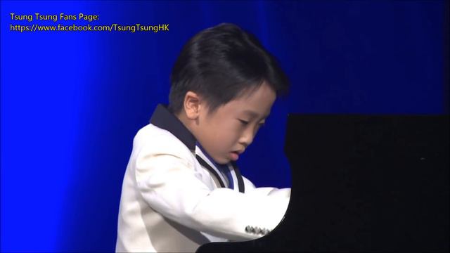 Piano Prodigy Tsung Tsung plays his own composition "Pirates" in Singapore смотреть онлайн