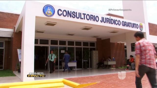 Hombre ha tenido que vivir en la calle y pasar hambre para cuidar a su hija смотреть онлайн