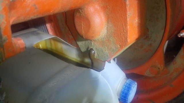 MTZ 05 õlivahetus / Замена масла МТЗ 05 / MTZ 05 Oil Change