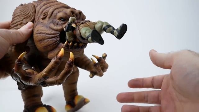 May is Rancor Month! Let's look at Rancor Monster action figures! смотреть онлайн