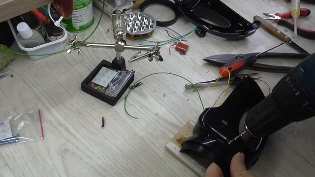 Ремонт светодиодного фонаря Трофи TSP 12. Переделка на LI ION аккумулятор с USB зарядкой. смотреть онлайн