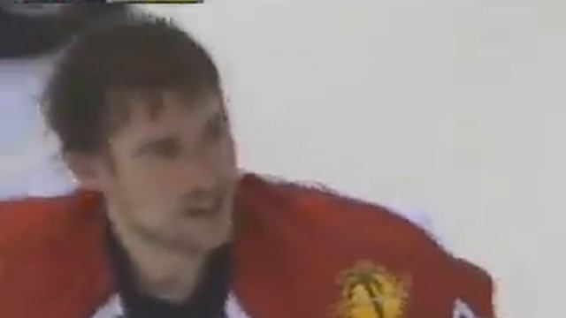 Brett McLean vs Sidney Crosby смотреть онлайн