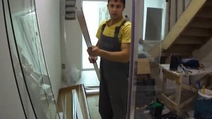 сборка и монтаж душевой стеклянной ширмы