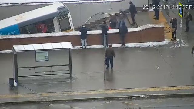 2018г Москва Метро Славянский бульвар смотреть онлайн