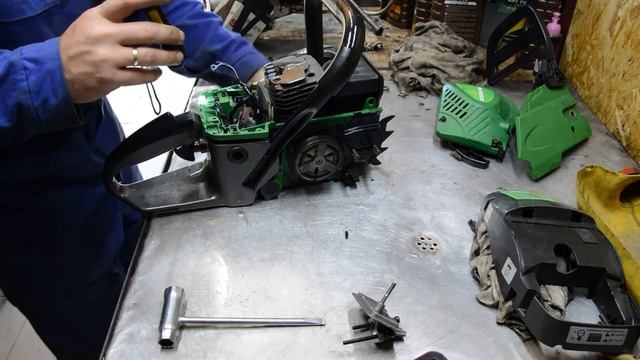 Бензопила GRUNHELM!Тиче бензина з Глушітіля!Заміна підкачки! смотреть онлайн