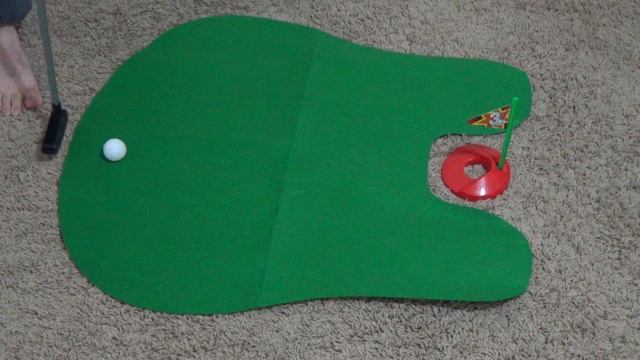 Potty Putter Toilet Time Golf Game смотреть онлайн