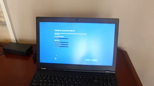 1st Power on Video Lenovo ThinkPad P50 смотреть онлайн