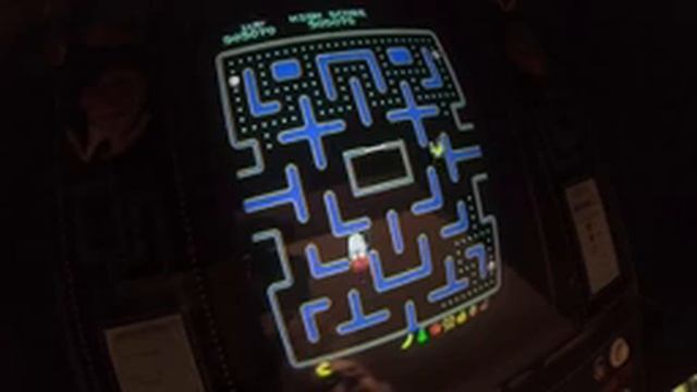 Ms. Pac Man - 867,480 смотреть онлайн