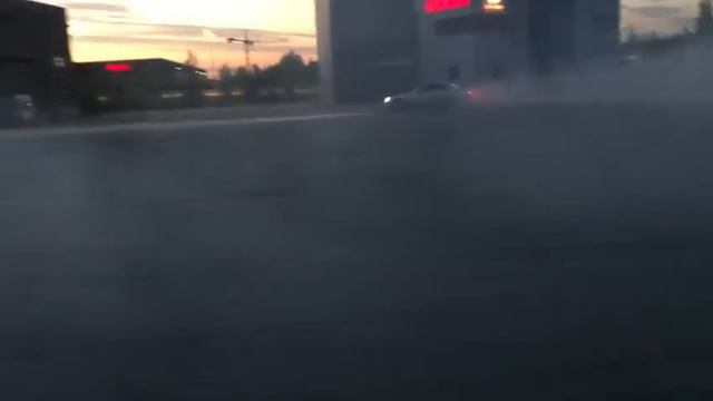 Mercedes Benz S430 W220 Donuts смотреть онлайн