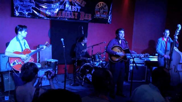 Roy Rapid & the Rhythm Rock Trio смотреть онлайн