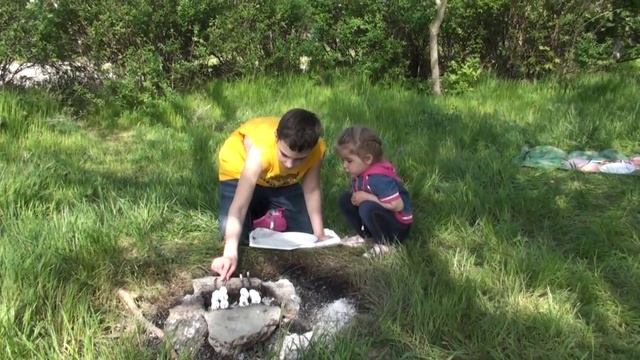 МАРШМЕЛЛОУ на костре, пикник на природе смотреть онлайн