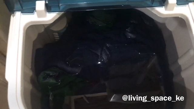 Duvet Washing|Laundry Day In A Bedsitter/Studio Apartment смотреть онлайн