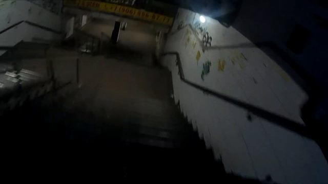 Ночью на Питбайке. ↔По подземному переходу. смотреть онлайн