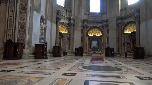 A day at Saint Peter's Basilica at the Vatican Rome Italy 4k смотреть онлайн