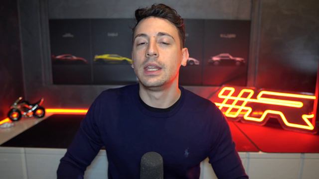Confronto Acceso tra Red Bull Ferrari e Mercedes смотреть онлайн