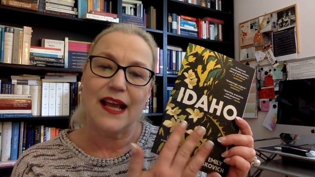 Bookish Boxes & Buzzwords - Tag смотреть онлайн