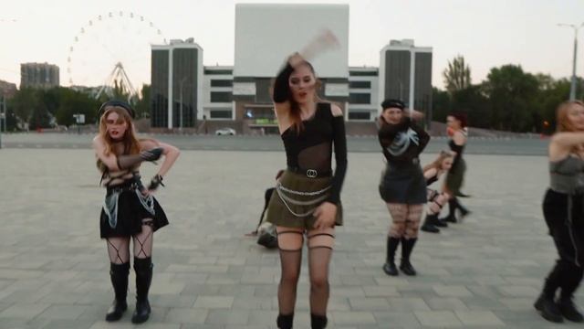 [KPOP IN PUBLIC] CLC(씨엘씨) - HELICOPTER | KDome Cover Dance смотреть онлайн
