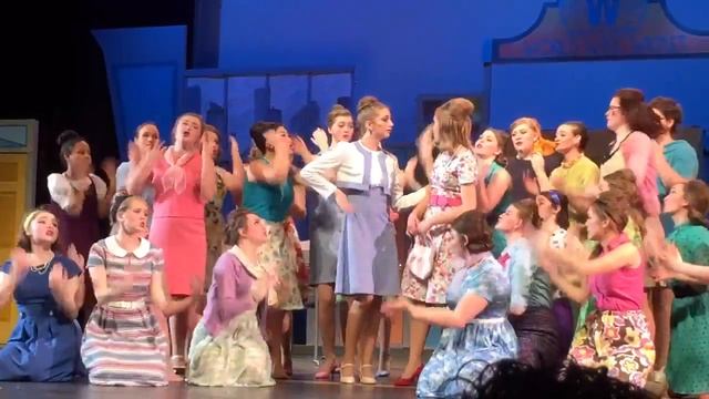 Cinderella Darling, How to Succeed in Business смотреть онлайн