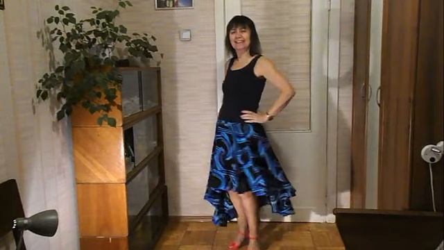 Юбка-солнце с асимметричным центром