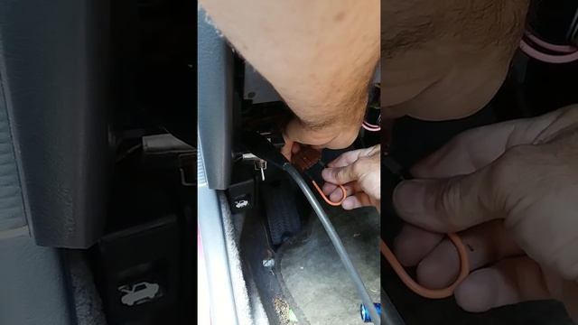 1994 Honda Civic fuel pump relay location and pump testing смотреть онлайн