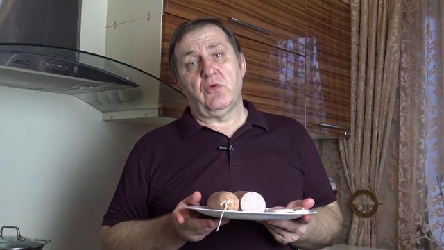 Нужна ли "химия" в домашней колбасе? Рецепт колбасы Молочной высшего сорта. смотреть онлайн