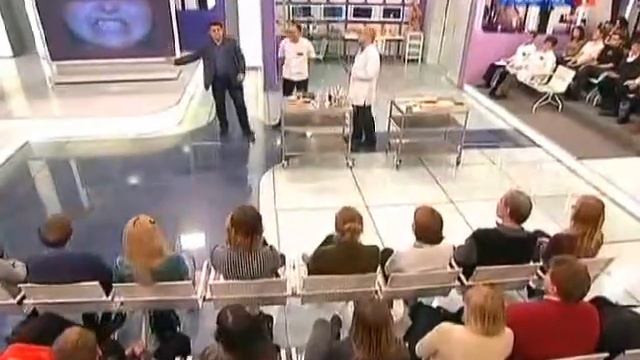 Зубная щетка - как выбрать? Виды щеток и советы врачей смотреть онлайн