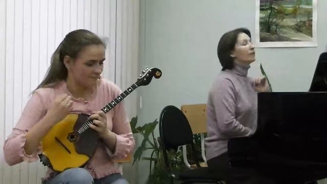 Елизавета Перминова (домра) А. Шпенев "Я табун стерегу" смотреть онлайн