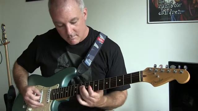 Fender Stratocaster with BOSS GT 100 смотреть онлайн