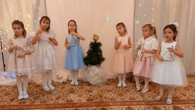 Рождественские колокольчики смотреть онлайн