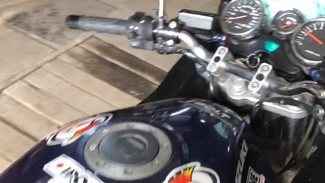 Suzuki Bandit 1200 первый пуск после зимы. смотреть онлайн