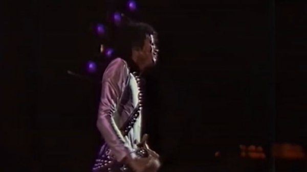 Michael Jackson   The Jackson 5 Medley   Live Yokohama 1987   HD