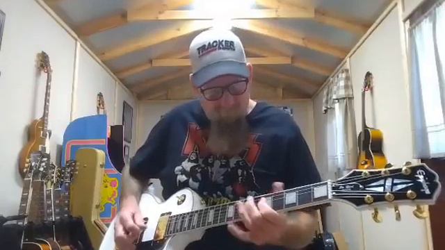2021 Epiphone Les Paul Custom Alpine White. Test & Tune review for this new electric guitar. смотреть онлайн