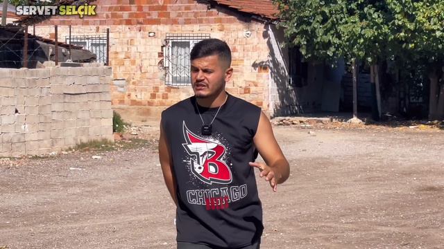 EN TEHLİKELİ MAHALLEDE SU BALONU ŞAKASI !( ZEYTİN KÖY )- SOSYAL DENEY смотреть онлайн
