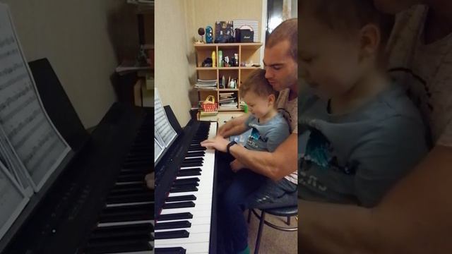 Первый урок сыну