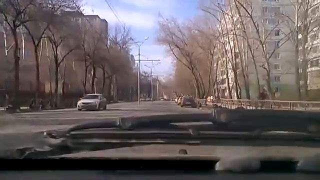 Грамотный поворот налево смотреть онлайн