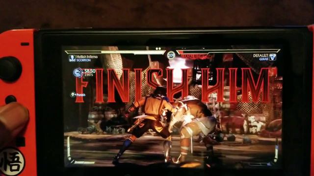 Mortal Kombat 11: Nintendo Switch In Handheld Mode