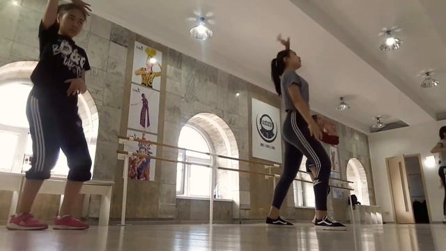 Dance practice.Хореография от Кокс! смотреть онлайн