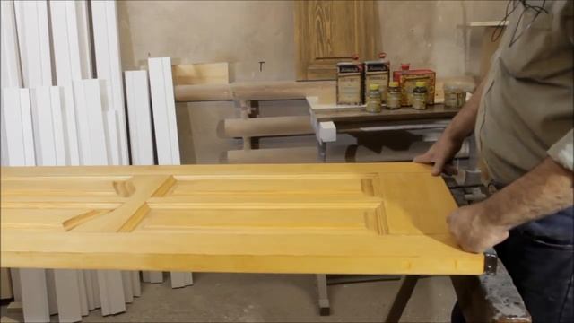 Как отреставрировать дверь: маслом или лаком? смотреть онлайн