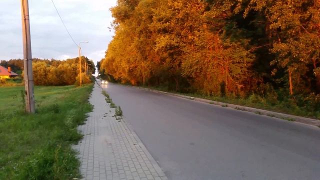 W124 3.0 Turbo Diesel - OM603 - Drive By Sound Without Mufflers