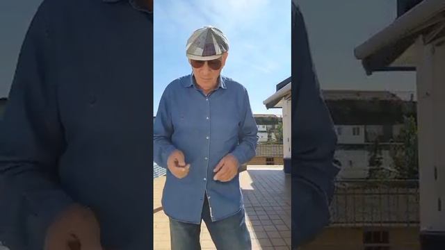 Поёт брат Адриано Челентано, Антонио смотреть онлайн