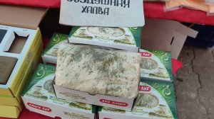 Рынок в поселке Гейнюк. Шоппинг в Турции в октябре.